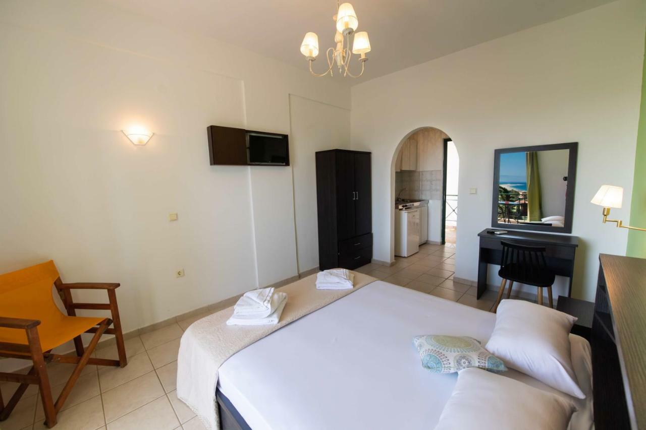 Bella Casa Studios Frinion Екстер'єр фото