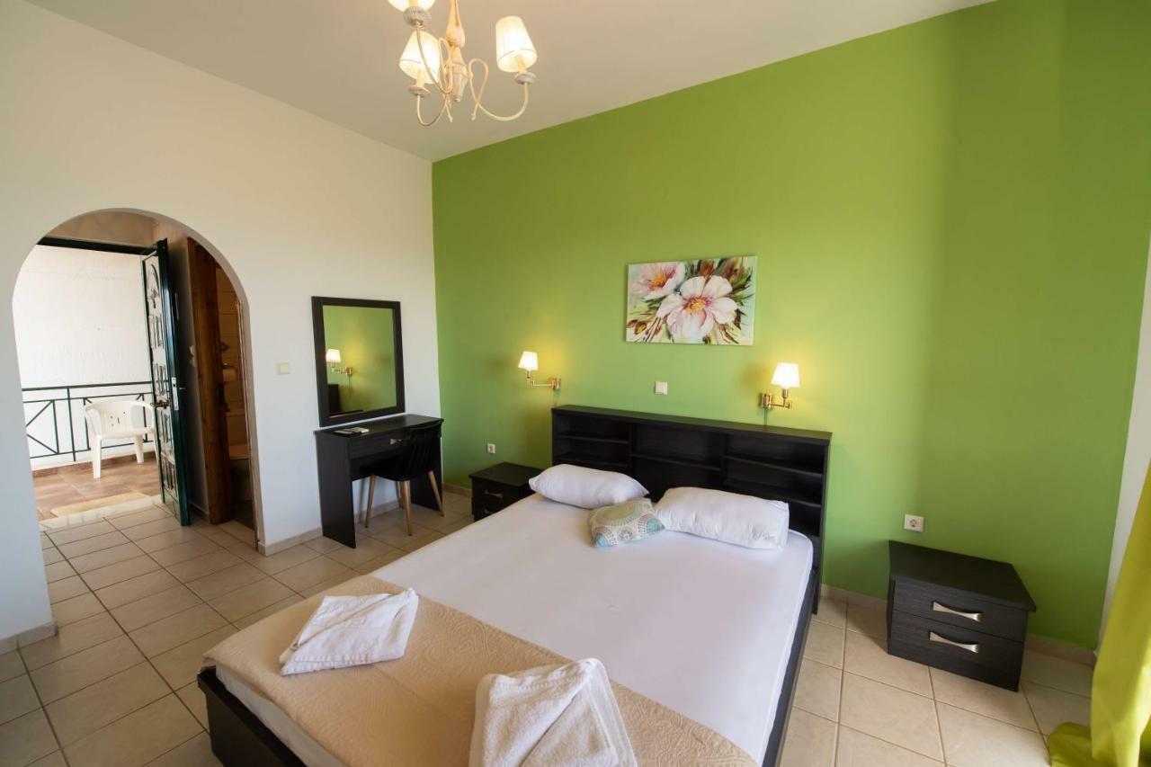 Bella Casa Studios Frinion Екстер'єр фото
